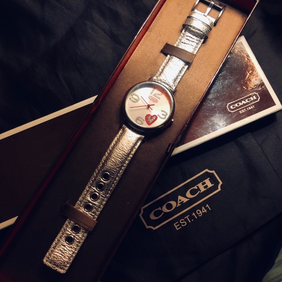 NEW!! Rare COACH Poppy Metallic Leather Watch - Picture 1 of 8